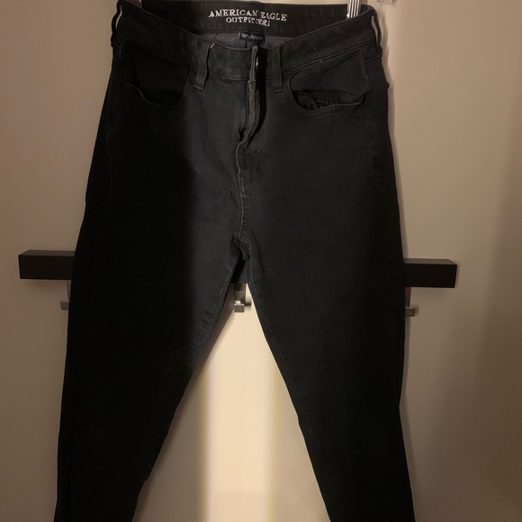 Low waisted black skinny jeans from American Eagle - Picture 2 of 2